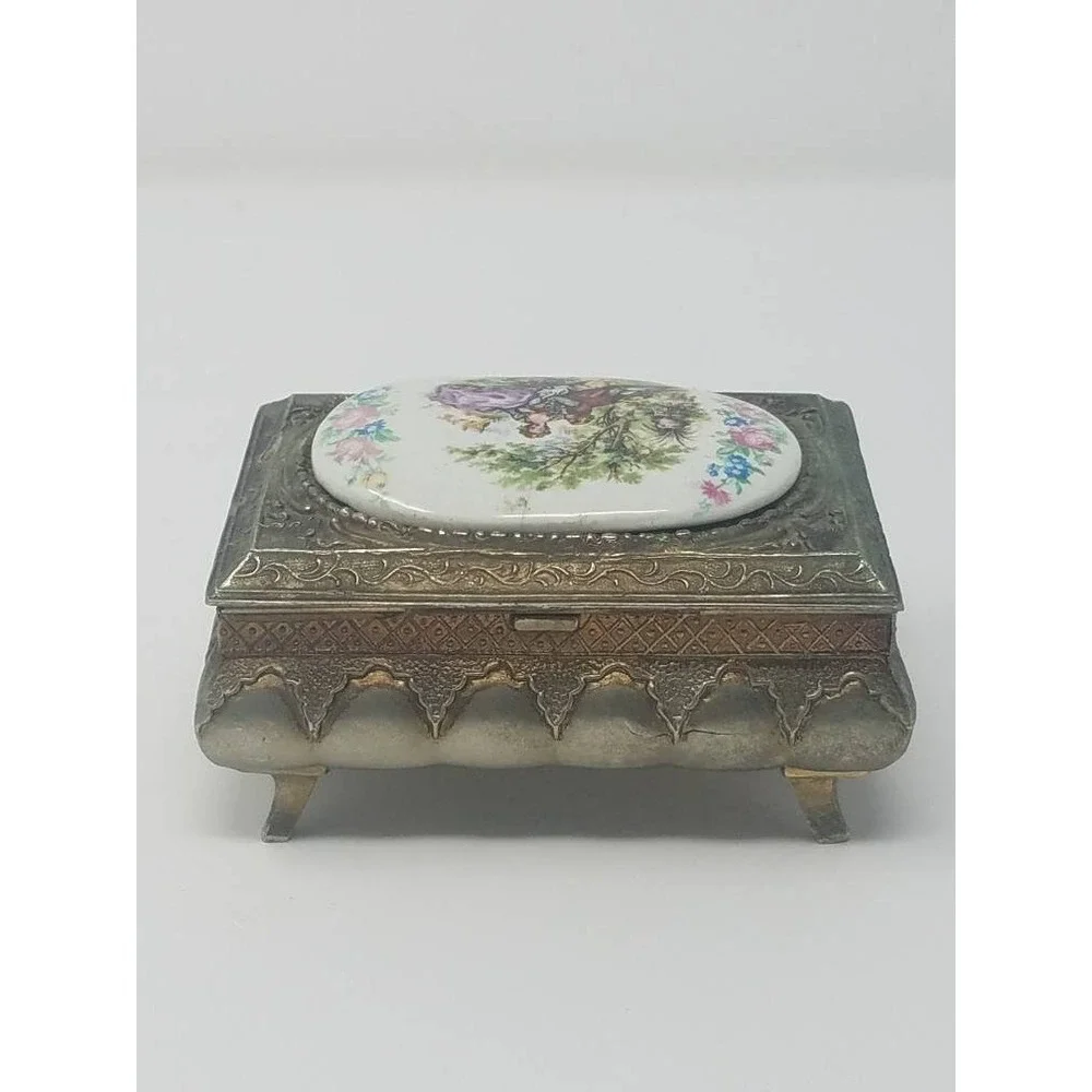 Box Menswear vintage brass